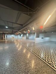 The Heeren (D9), Retail #634975781